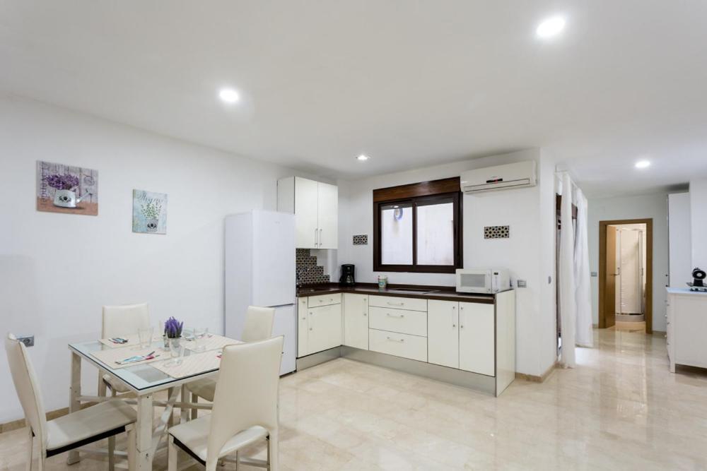 סביליה Apartamento En San Lorenzo מראה חיצוני תמונה